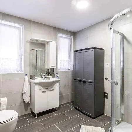 Apartament In Porec/istrien 38611 Poreč